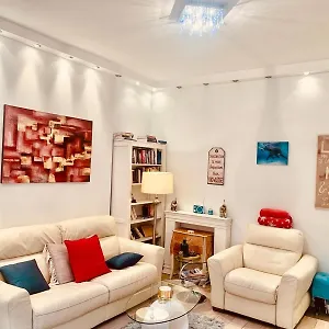 Appartamento Sundeluxe & Balcony, Budapest